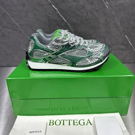 ボッテガ ヴェネタ スニーカー