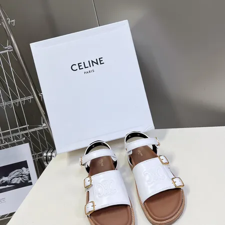 セリーヌ サンダル