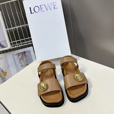 ロエベ サンダル