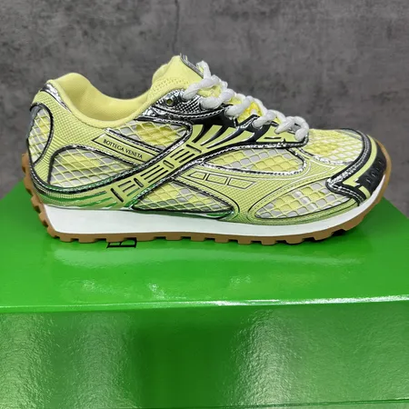 ボッテガ ヴェネタ スニーカー