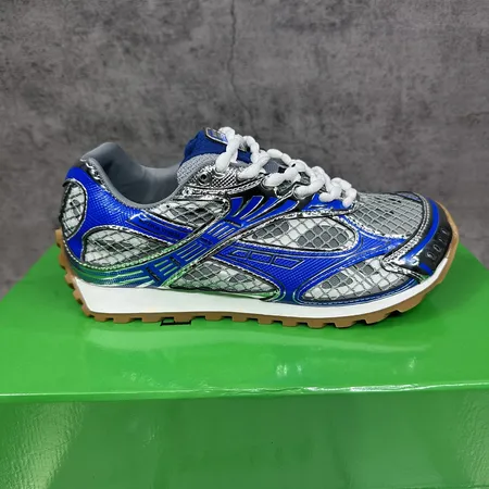 ボッテガ ヴェネタ スニーカー