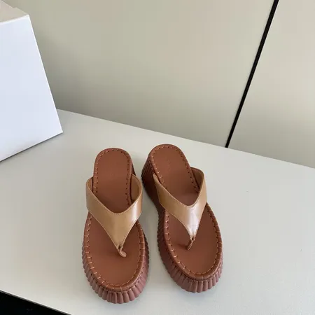 クロエ スリッパ