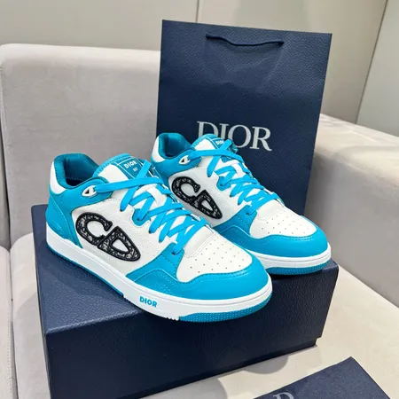 ディオール カジュアルシューズ