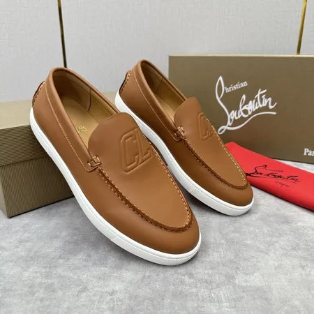 クリスチャン・ルブタン カジュアルシューズ