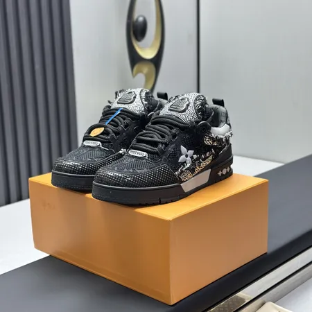 ルイヴィトン カジュアルシューズ