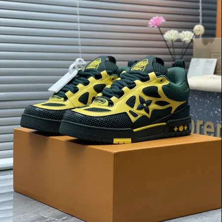 ルイヴィトン カジュアルシューズ