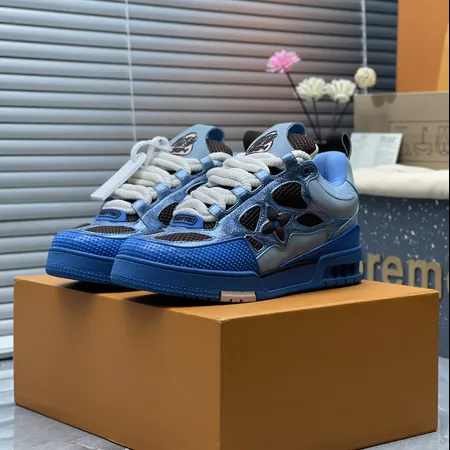 ルイヴィトン カジュアルシューズ