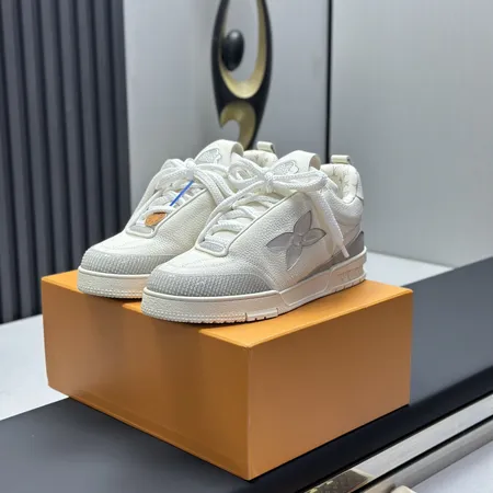 ルイヴィトン カジュアルシューズ