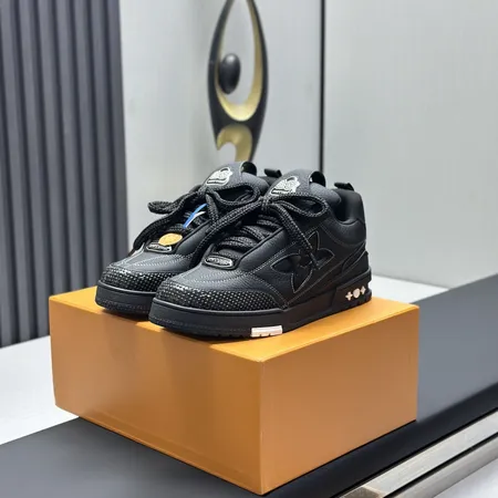 ルイヴィトン カジュアルシューズ