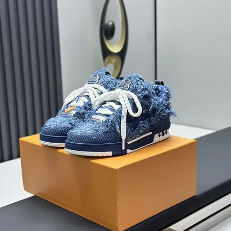 ルイヴィトン カジュアルシューズ