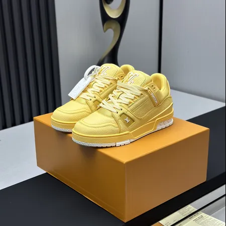 ルイヴィトン カジュアルシューズ