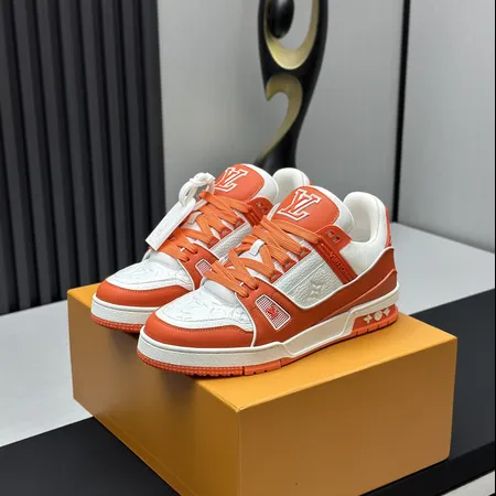 ルイヴィトン カジュアルシューズ