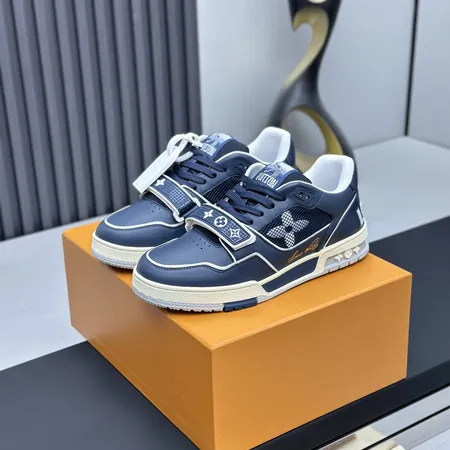 ルイヴィトン カジュアルシューズ