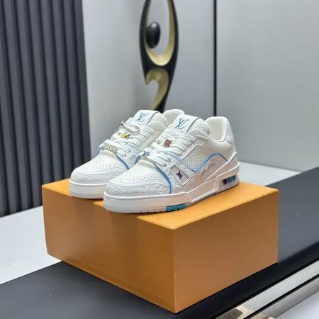 ルイヴィトン カジュアルシューズ