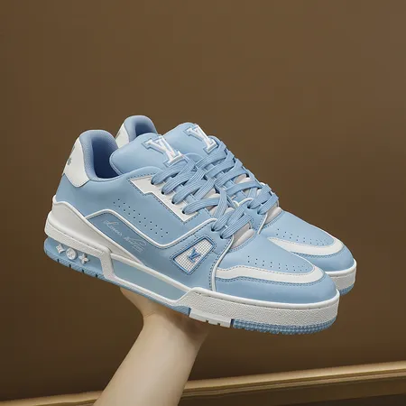 ルイヴィトン カジュアルシューズ