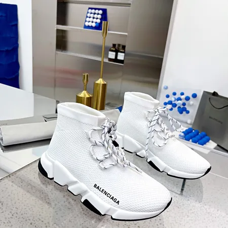 バレンシアガ カジュアルシューズ