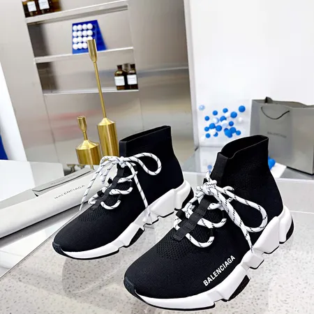 バレンシアガ カジュアルシューズ