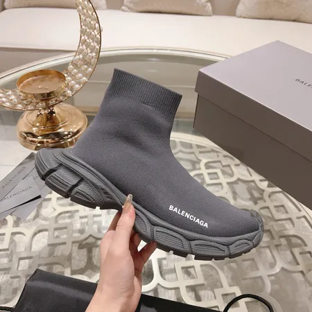 バレンシアガ カジュアルシューズ