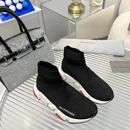 バレンシアガ カジュアルシューズ