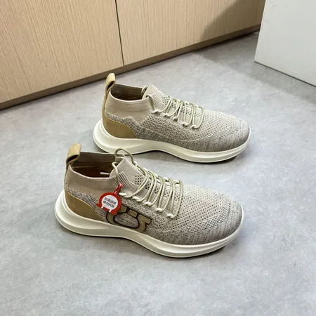 フェラガモ カジュアルシューズ