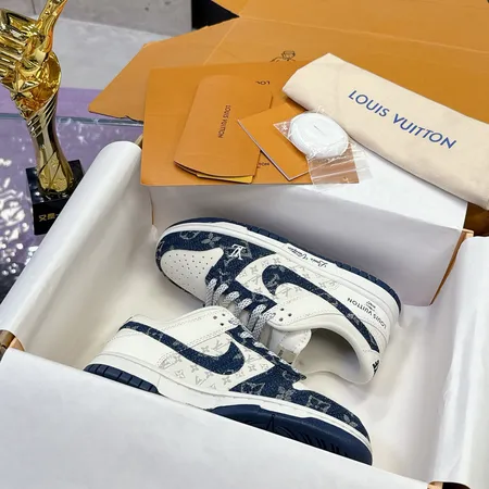 ルイヴィトン カジュアルシューズ