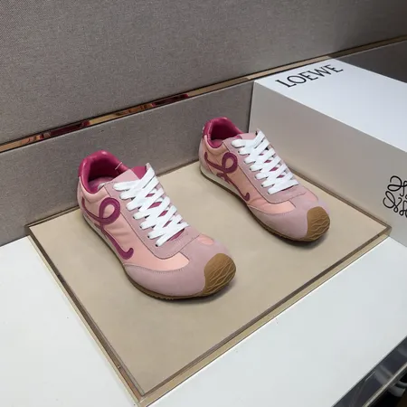 ロエベ カジュアルシューズ