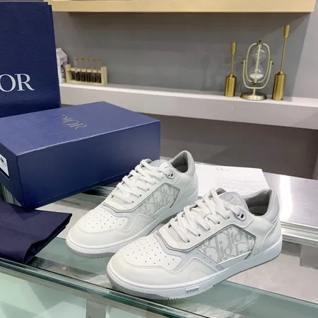 ディオール カジュアルシューズ