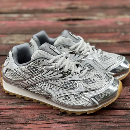 ボッテガ ヴェネタ カジュアルシューズ