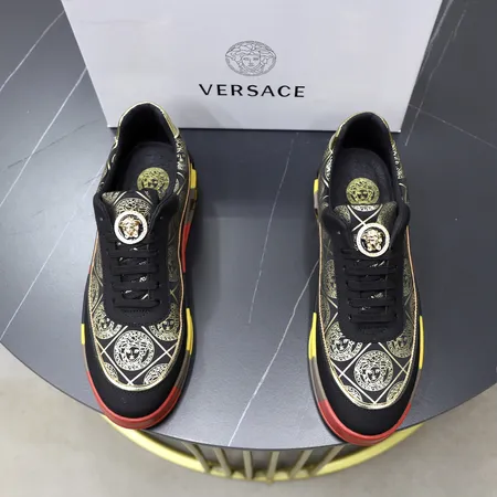 ヴェルサーチ カジュアルシューズ