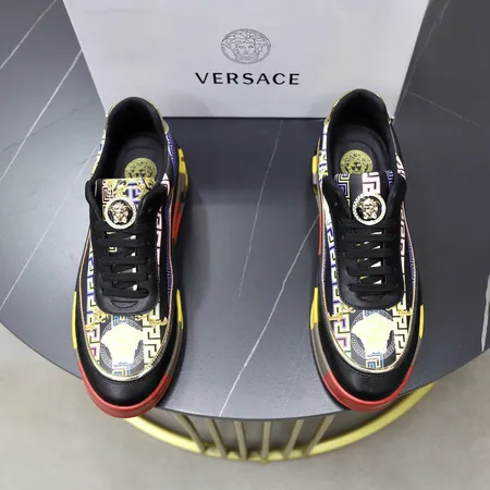 ヴェルサーチ カジュアルシューズ