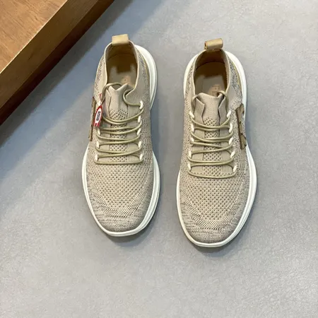 フェラガモ カジュアルシューズ