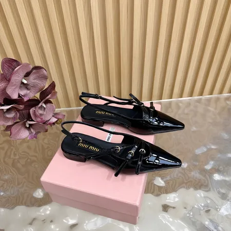 ミュウミュウ サンダル