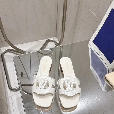 ルイヴィトン サンダル