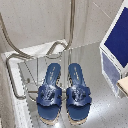 ルイヴィトン サンダル