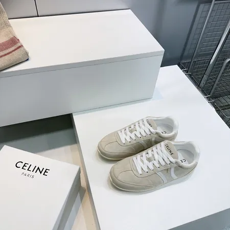 セリーヌ カジュアルシューズ