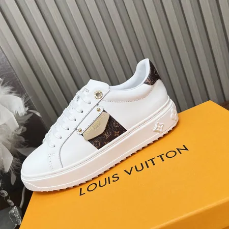 ルイヴィトン カジュアルシューズ