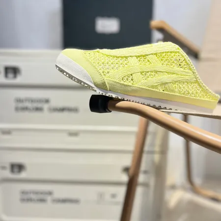 フィラ スニーカー