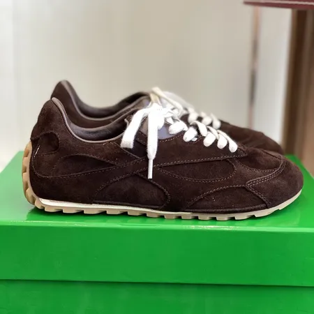 ボッテガ ヴェネタ カジュアルシューズ