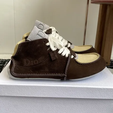 ディオール カジュアルシューズ