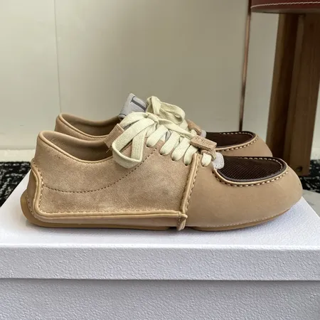 ディオール カジュアルシューズ