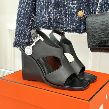 エルメス サンダル