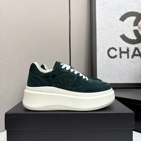 シャネル カジュアルシューズ