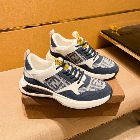 フェンディ スニーカー