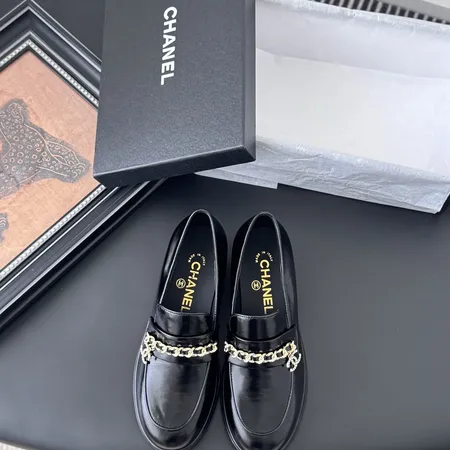 シャネル ビジネスシューズ