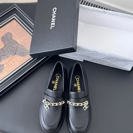 シャネル ビジネスシューズ