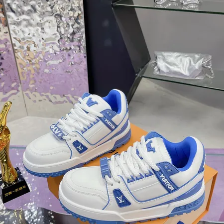 ルイヴィトン カジュアルシューズ