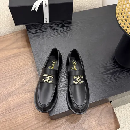 シャネル ビジネスシューズ