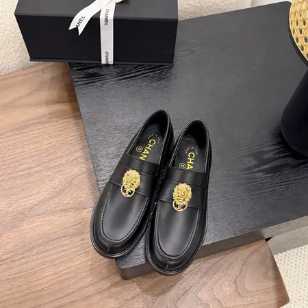 シャネル ビジネスシューズ