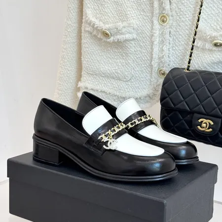 シャネル ビジネスシューズ