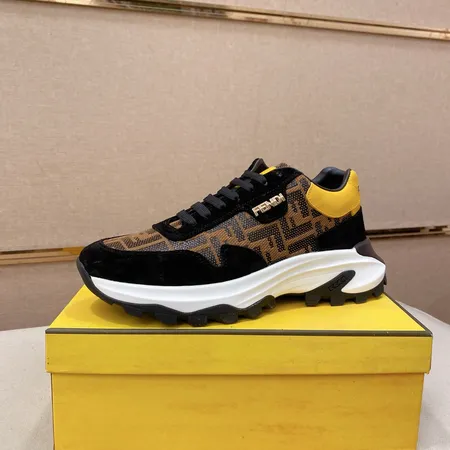 フェンディ スニーカー